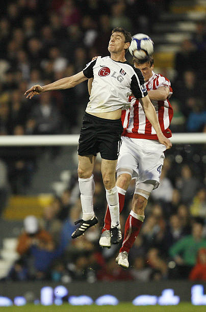 其經紀人甚 其經紀人甚