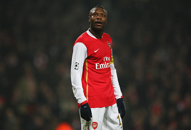 到一个长传 到一个长传