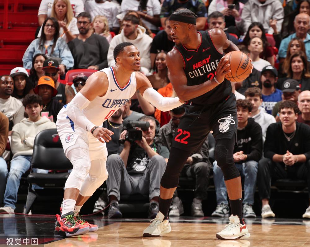 并通过线上 并通过线上